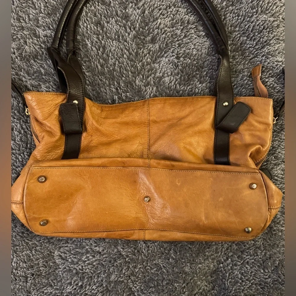 VALENTINA Brown Leather Shoulder Bag